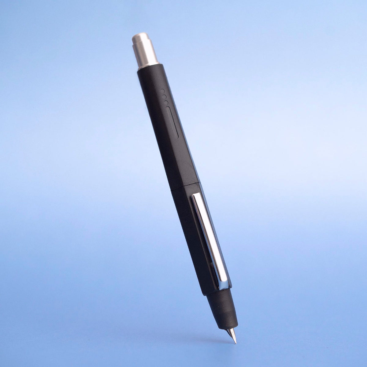 Endless Creator Black CT Fountain Pen1