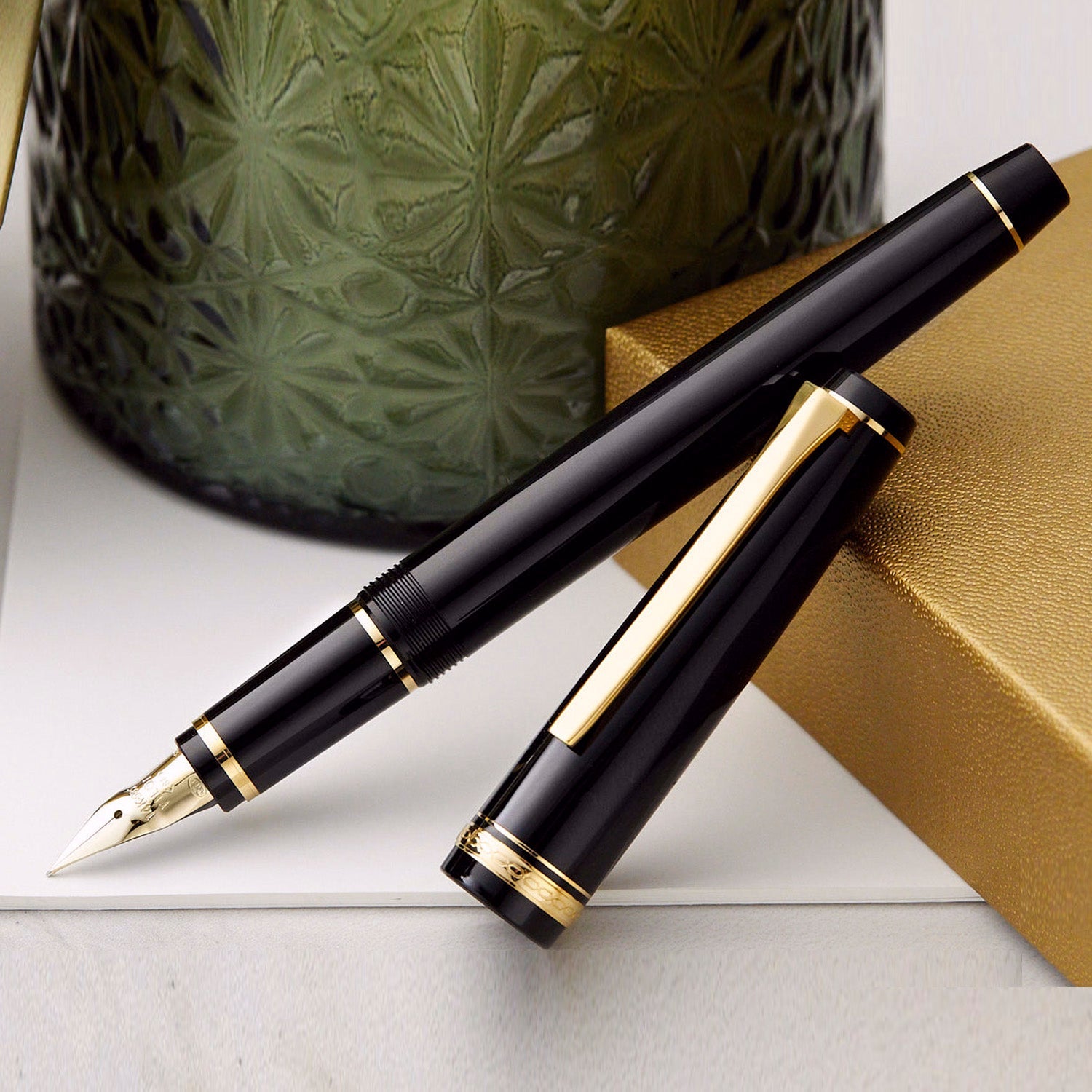Pilot Falcon Black GT Fountain Pen – OnlineMantra.in