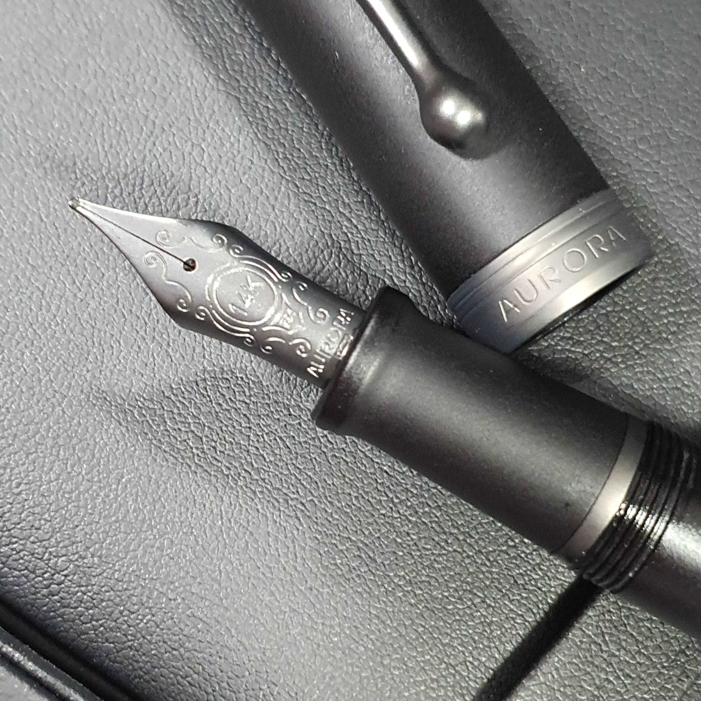 Aurora Talentum Black 14K Gold Ruthenium Trim Fountain Pen