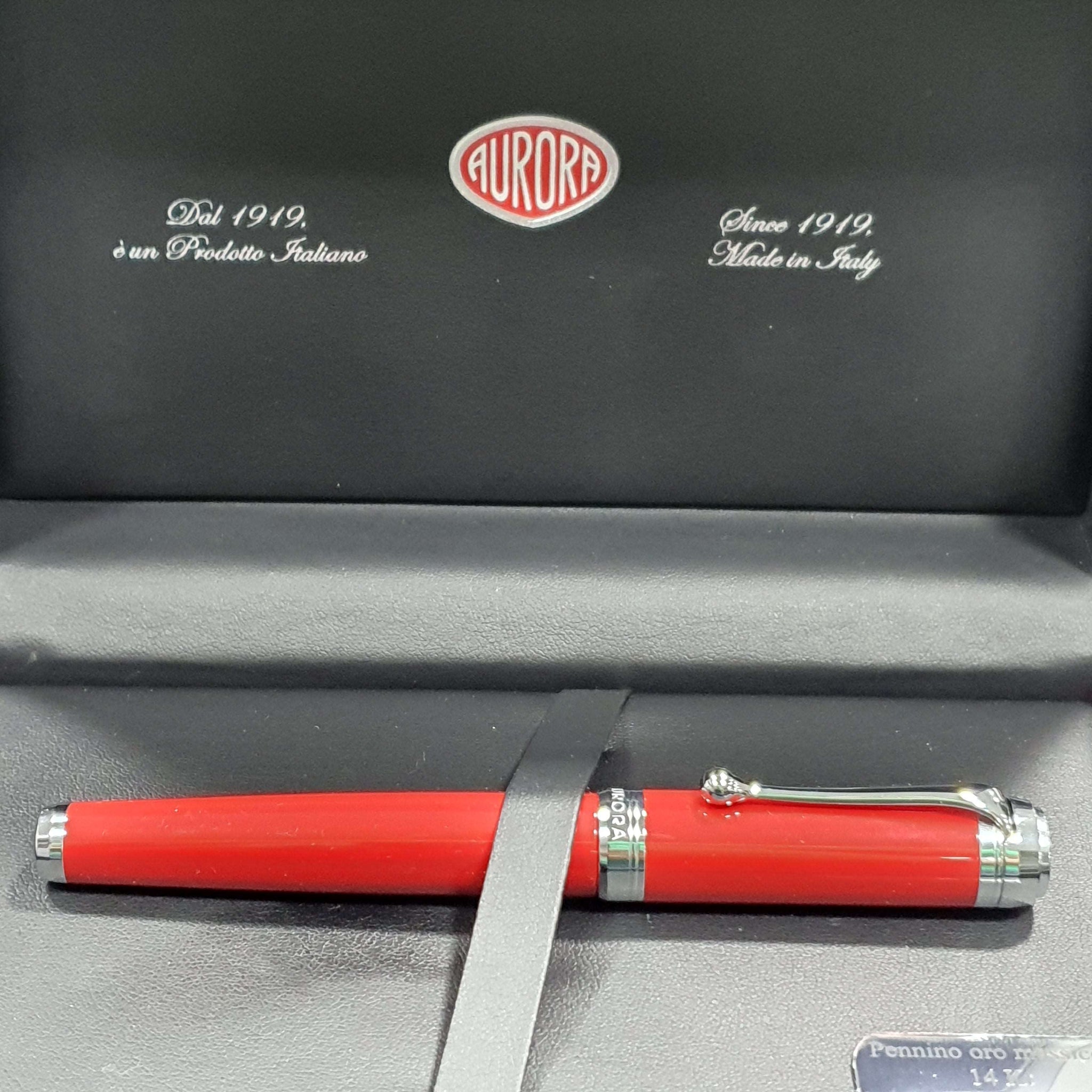 Aurora Talentum Red 14K Gold CT Fountain Pen D11-R