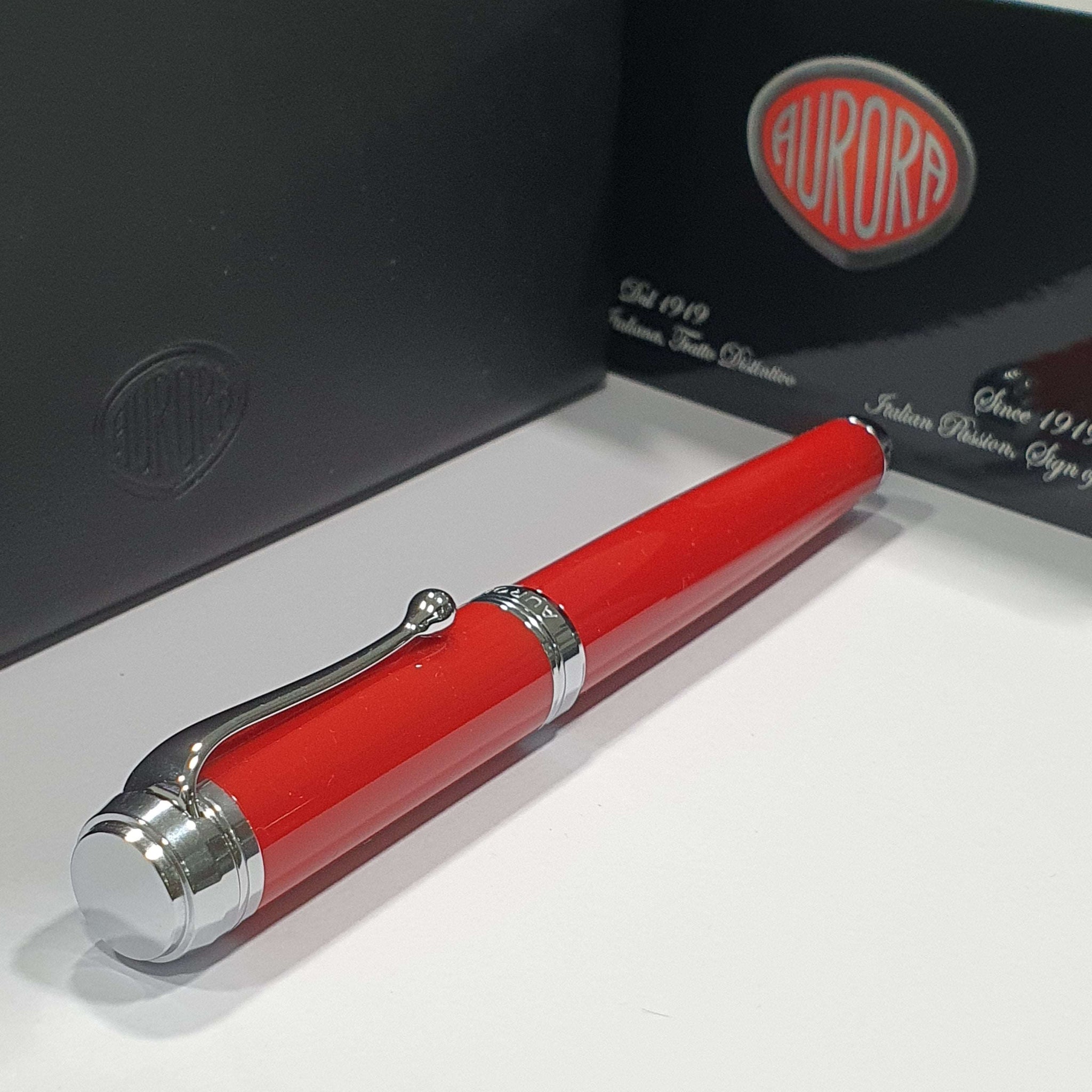 Aurora Talentum Red 14K Gold CT Fountain Pen D11-R