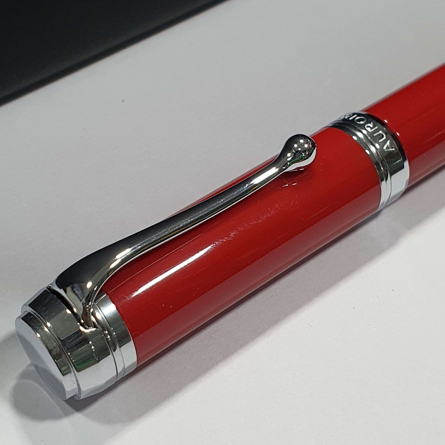 Aurora Talentum Red 14K Gold CT Fountain Pen D11-R