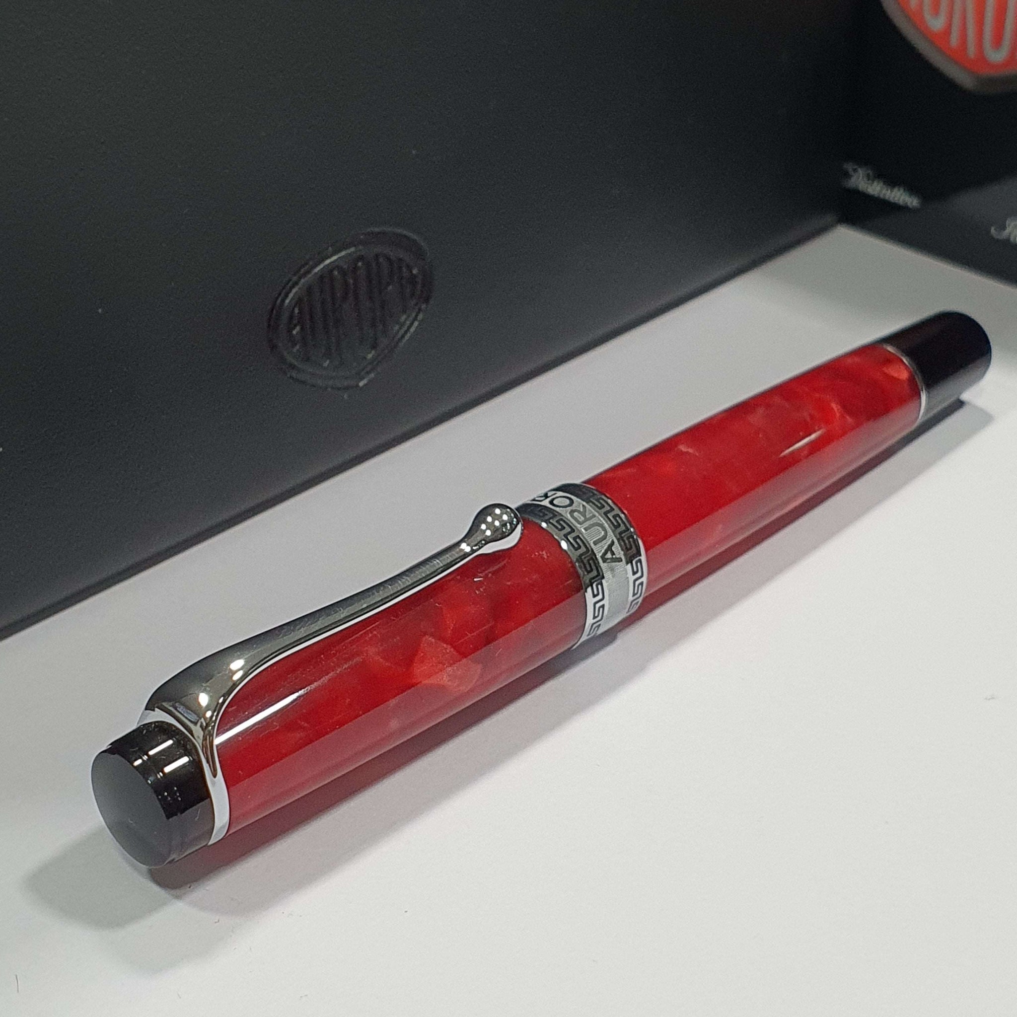 Aurora Optima Red 14K Gold CT Fountain Pen 996-CR
