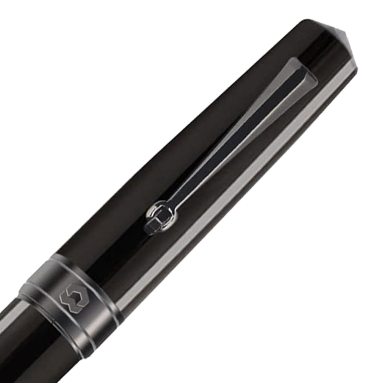 Arista One Shiny Black PVD Fountain Pen