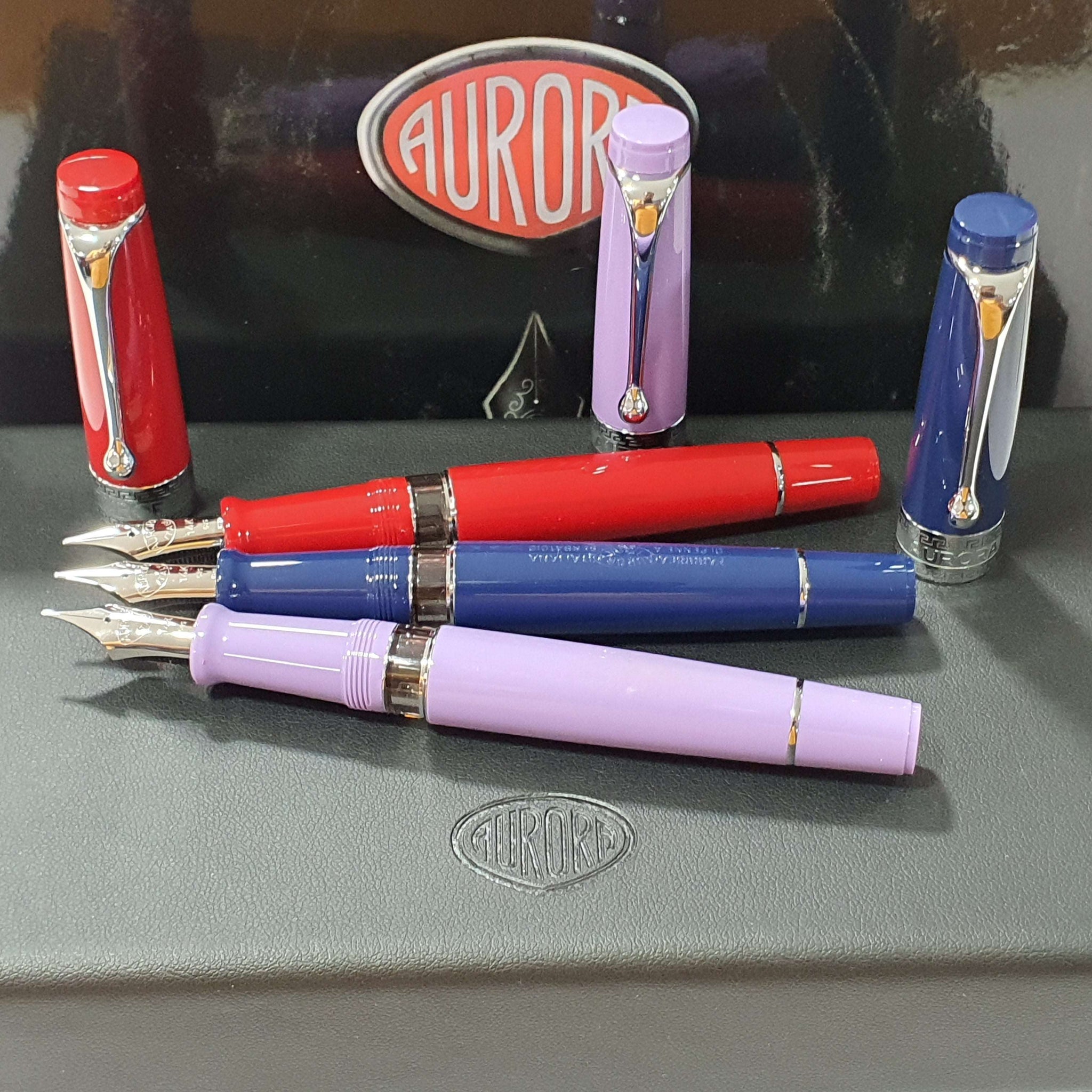 Aurora Optima Flex Red Fountain Pen 997-RO (Limited Edition)
