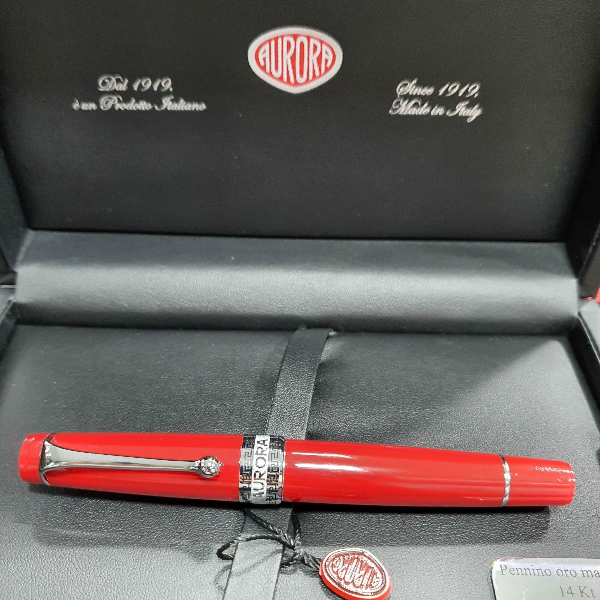 Aurora Optima Flex Red Fountain Pen 997-RO (Limited Edition)