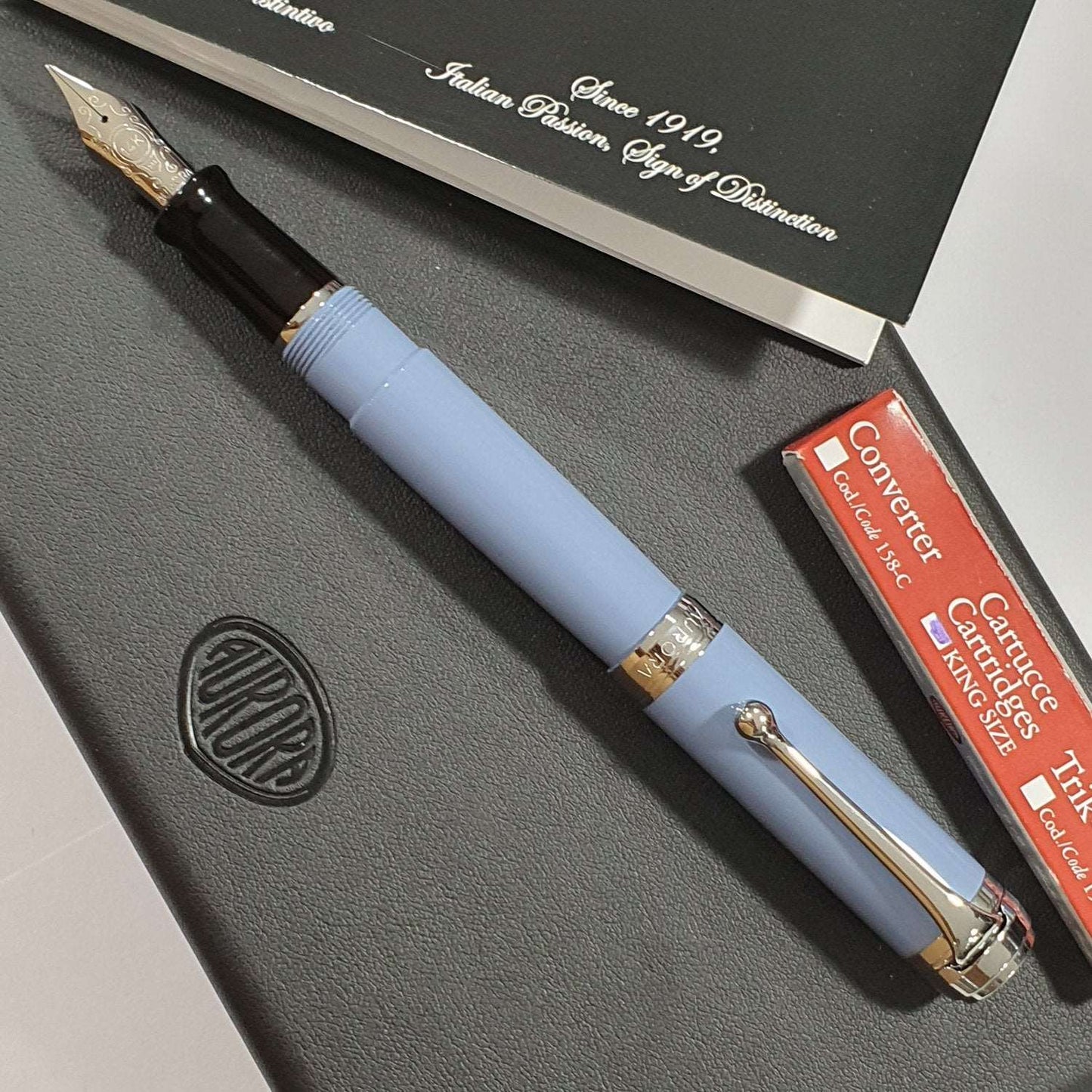 Aurora Talentum Light Blue 14K Gold CT Fountain Pen