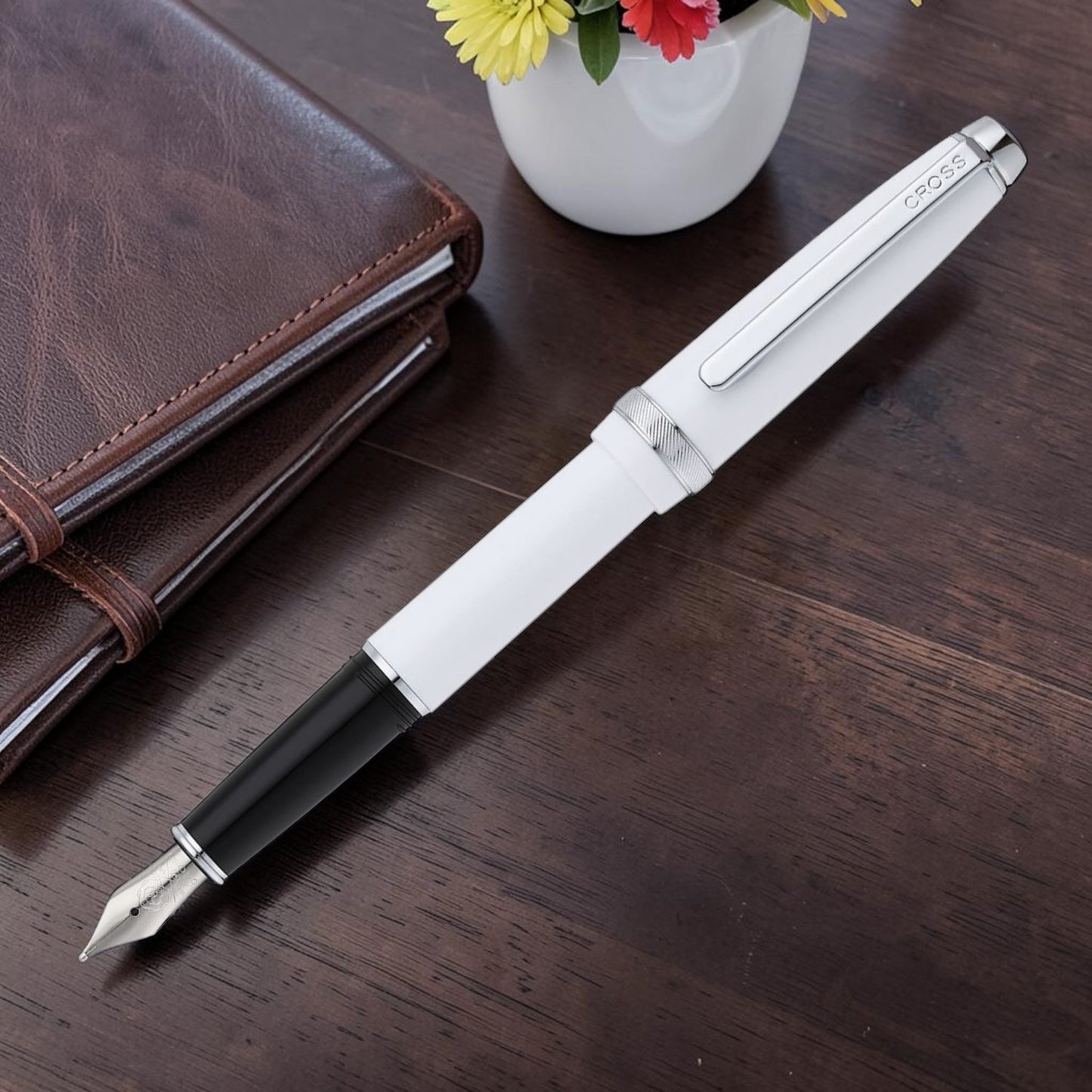 Cross Lume Porcelain White CT Fountain Pen