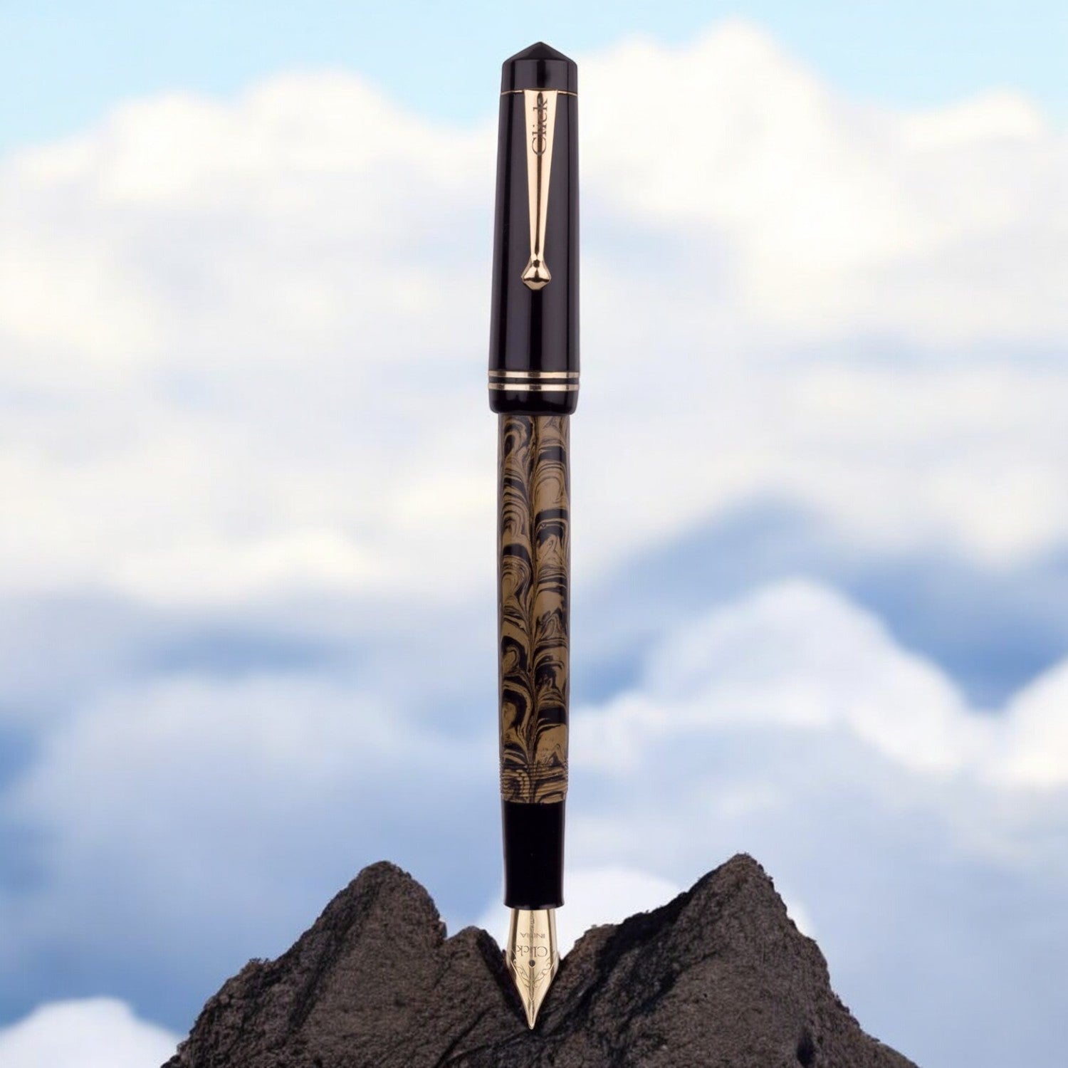 Click Aristocrat Ebonite Yellow/Black Fountain Pen CLK1300HEYBK
