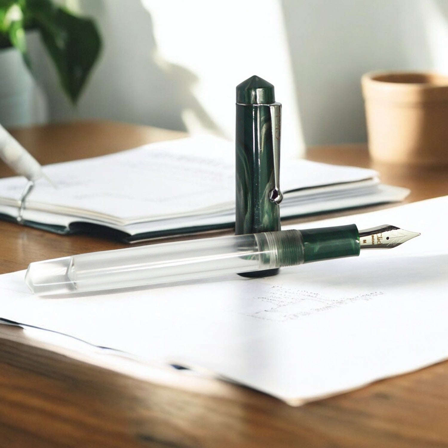 Click Aristocrat HT Green Marble Fountain Pen CLK1300HTGM
