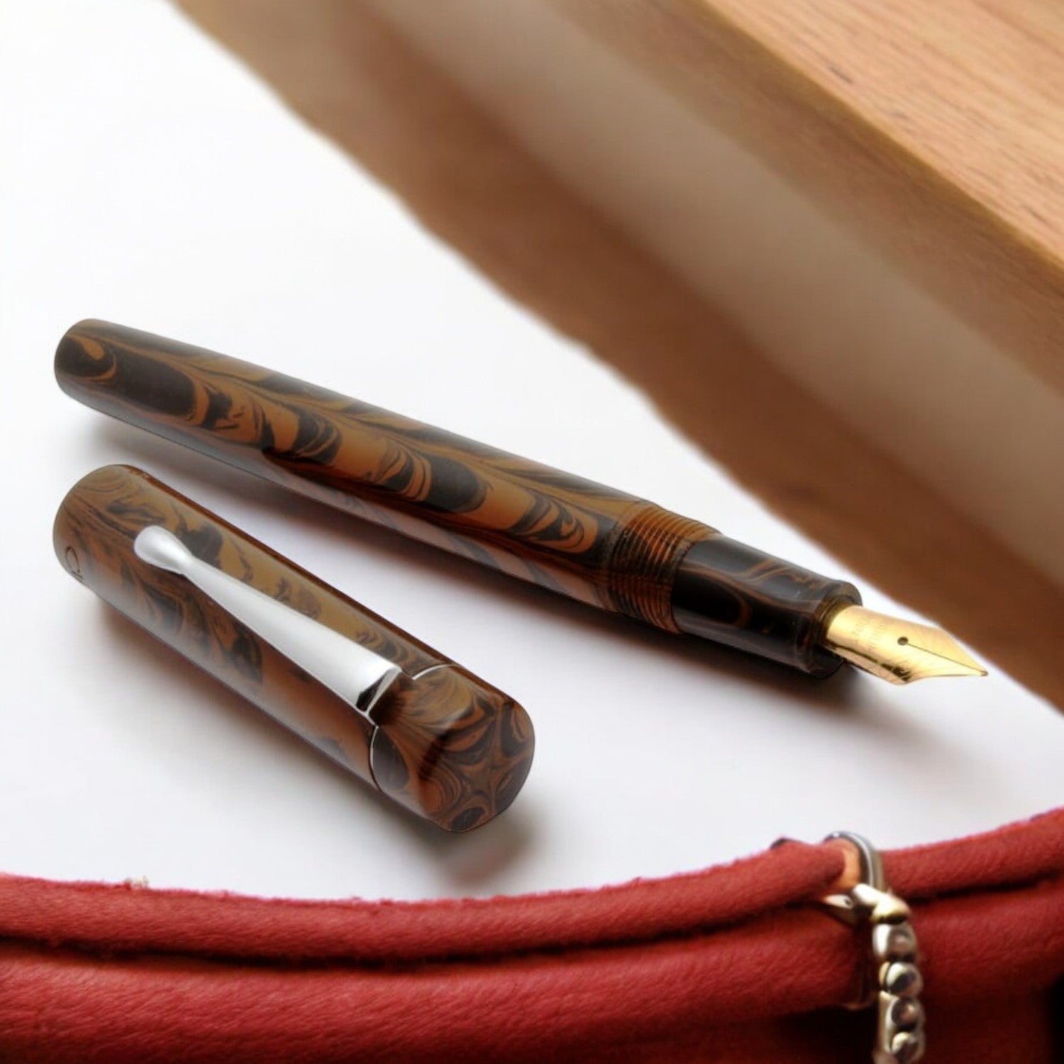 Click Century Ebonite Brown/Black Fountain Pen CLK130020EBRBK