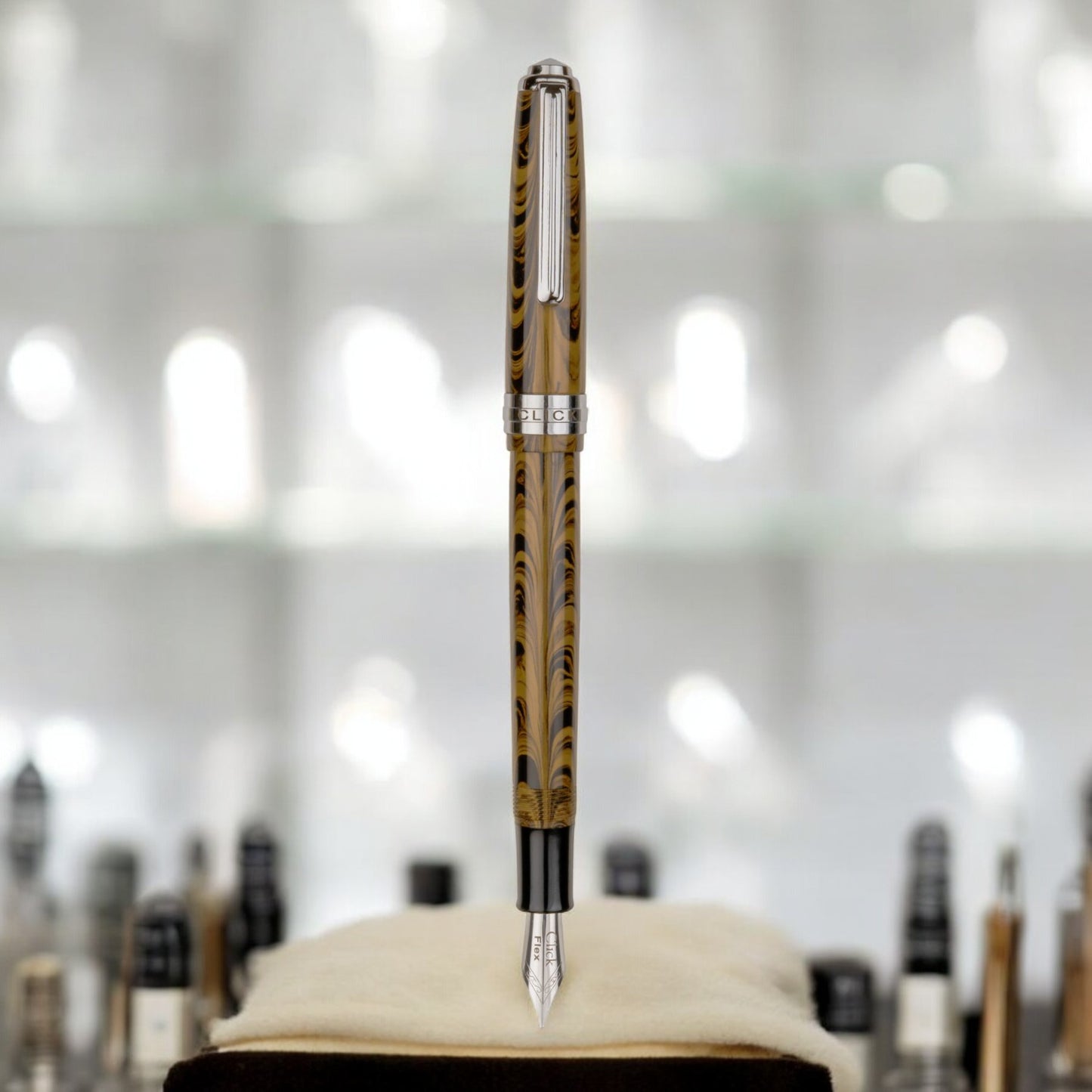 Click Falcon Ebonite Yellow/Black Fountain Pen CLK130090EYBK
