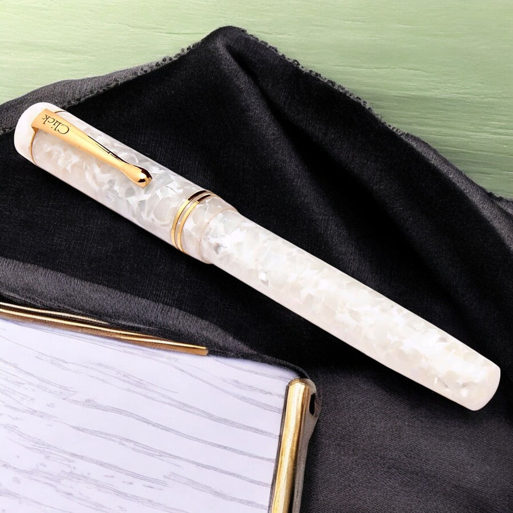 Click Renaissance Polar White GT Fountain Pen CLK1400PW