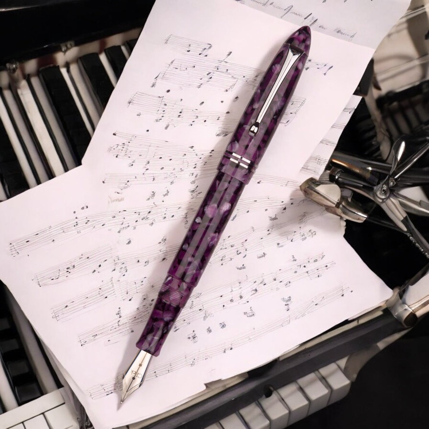 Click Yen Amethyst Fountain Pen CLK136000AM