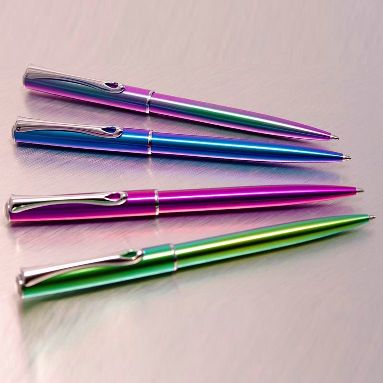 Diplomat Traveller Funky Fuchsia CT Ballpoint Pen D40712040