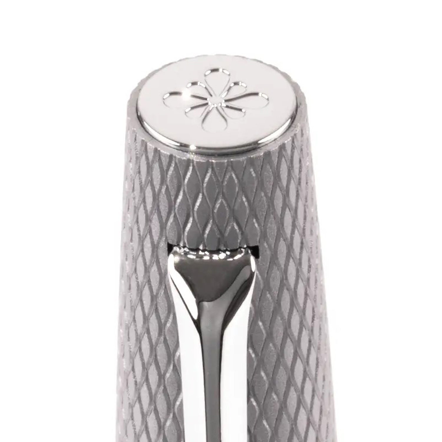 Diplomat Viper Silver Guilloche CT Roller Ball Pen D41305030