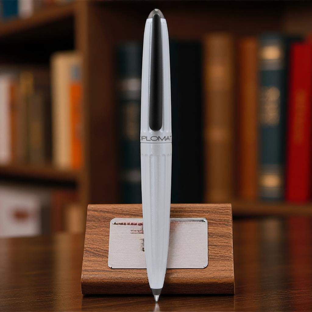 Diplomat Aero Pearl White Mechanical Pencil (0.7 MM) D40321050
