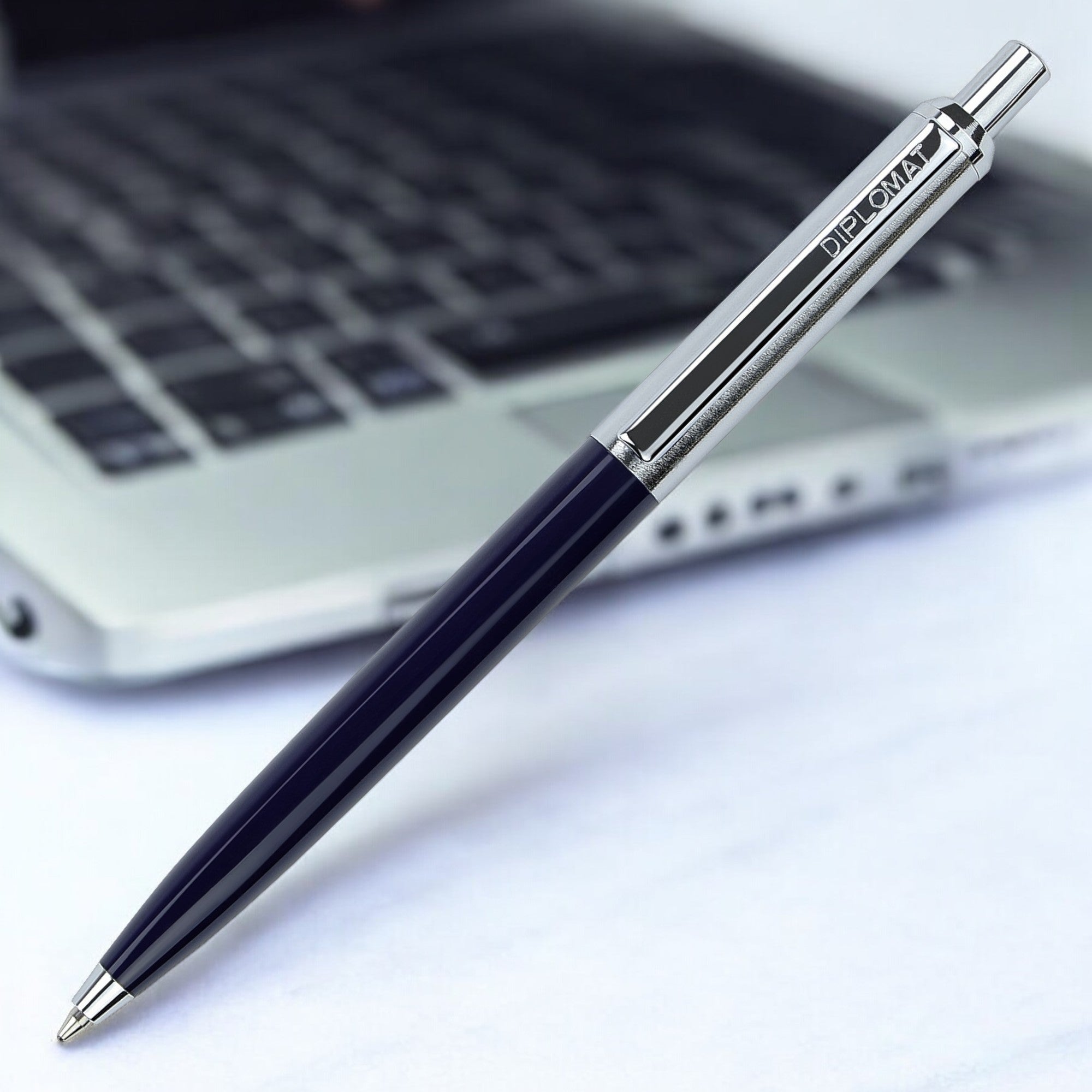 Diplomat Equipment Blue Ball Pen D10542991