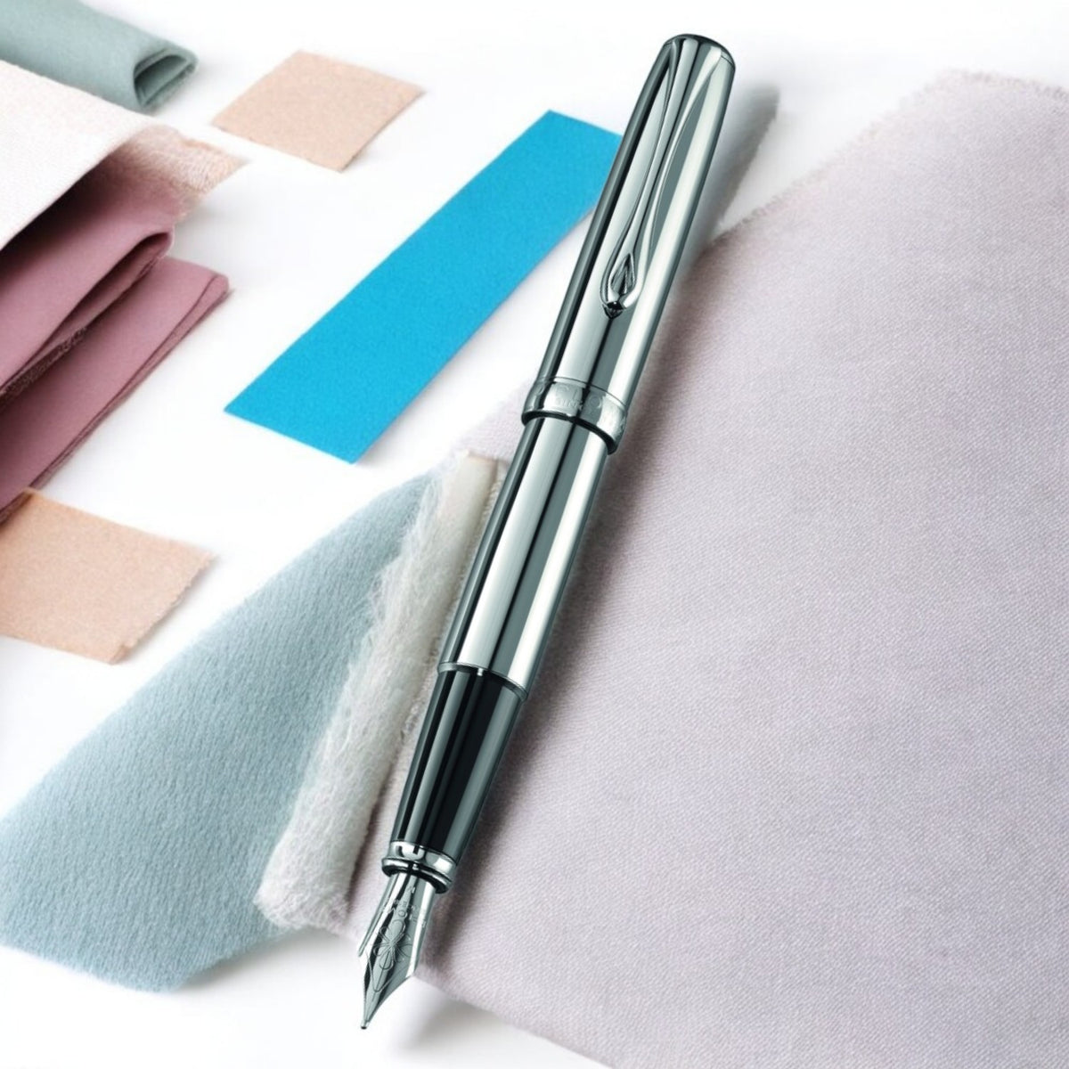 Diplomat Excellence A2 Chrome Fountain Pen