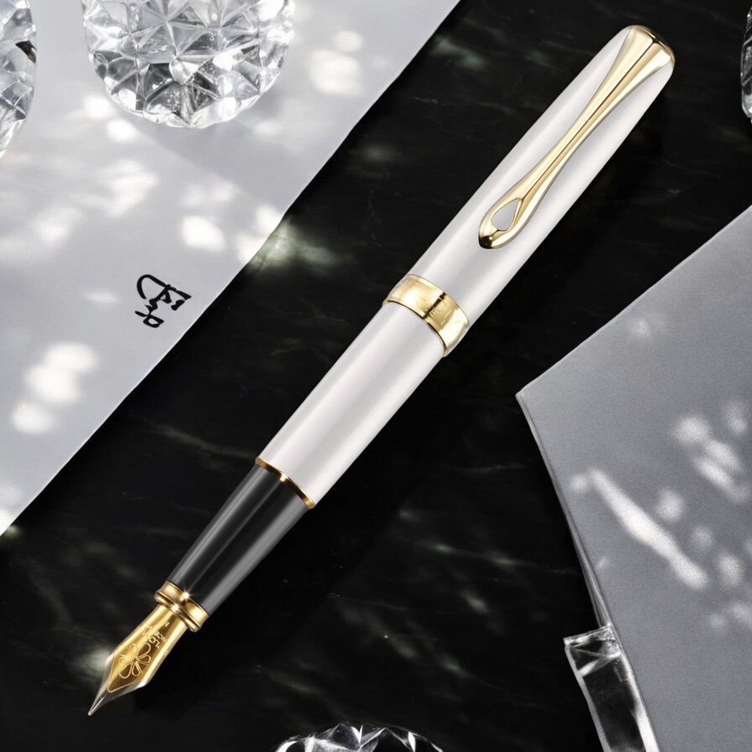 Diplomat Excellence A2 Pearl White Gold Fountain Pen