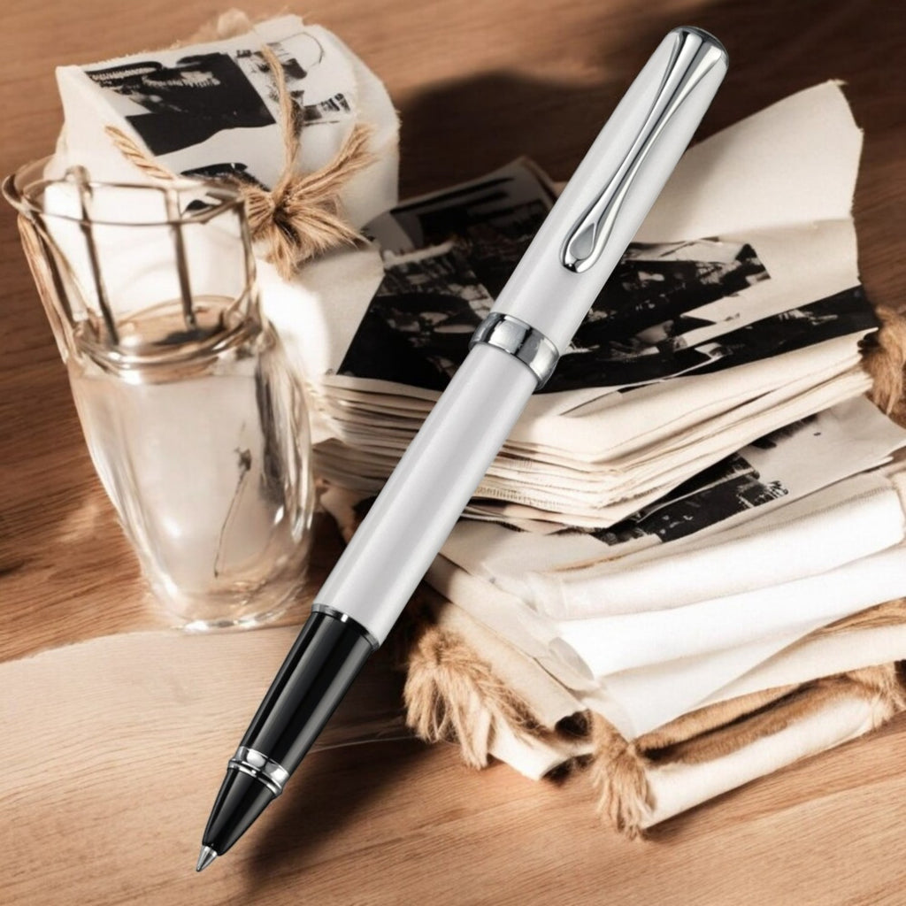 Diplomat Excellence A2 Pearl White Roller Ball Pen D40210030
