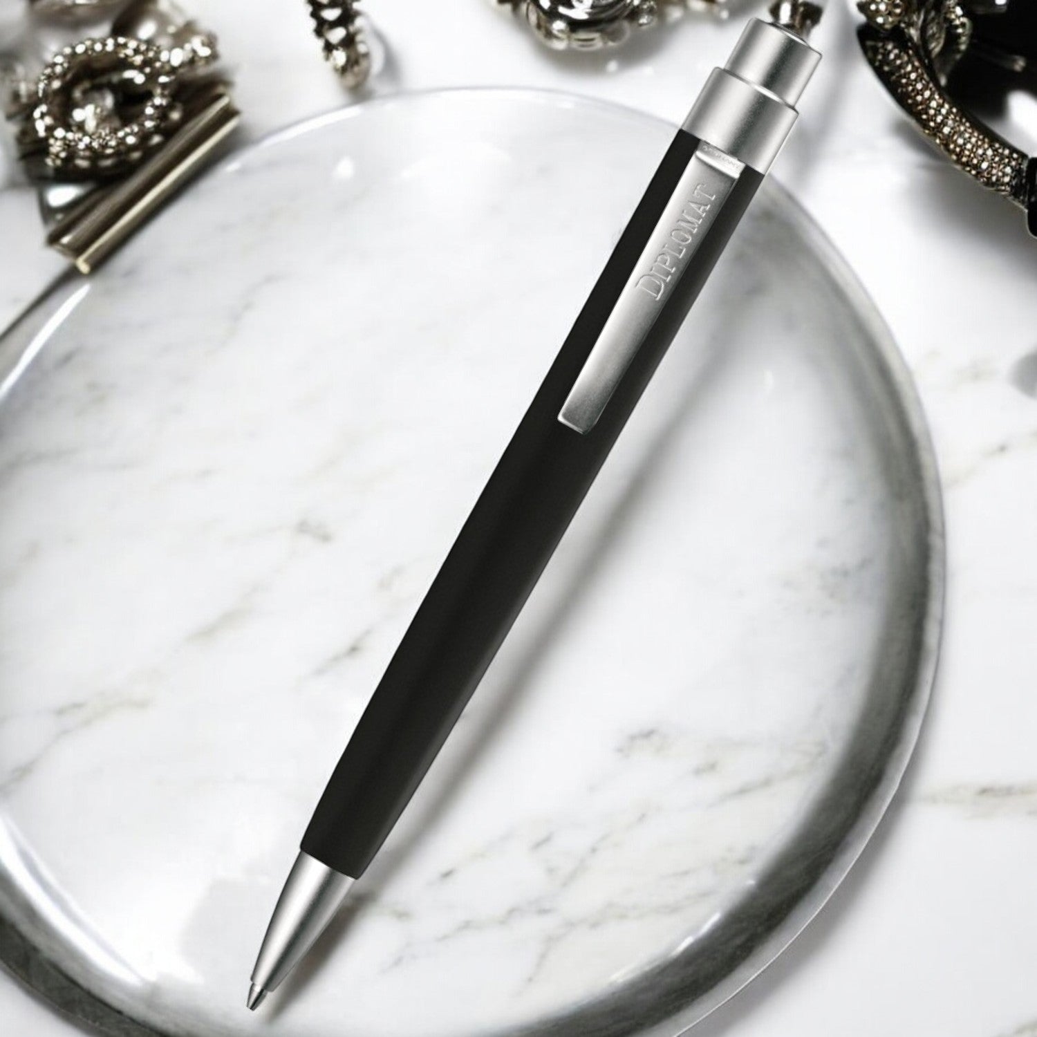 Diplomat Magnum Soft Touch Black Ball Pen D90131608