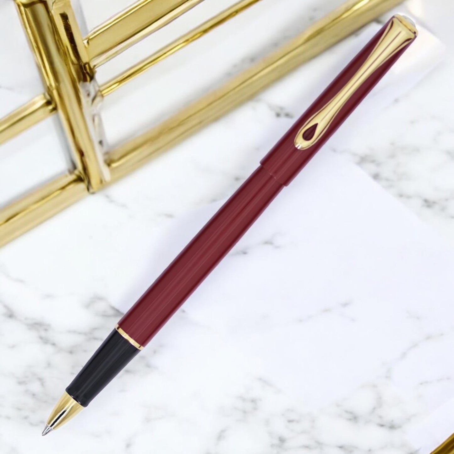 Diplomat Traveller Dark Red GT Roller Ball Pen D40709030