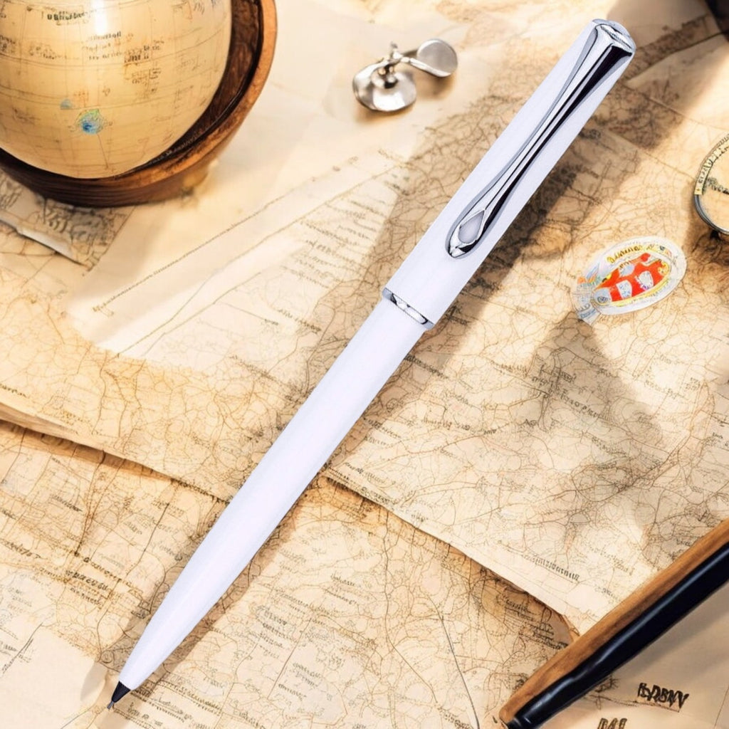 Diplomat Traveller Snow White Mechanical Pencil (0.5MM) D40702050