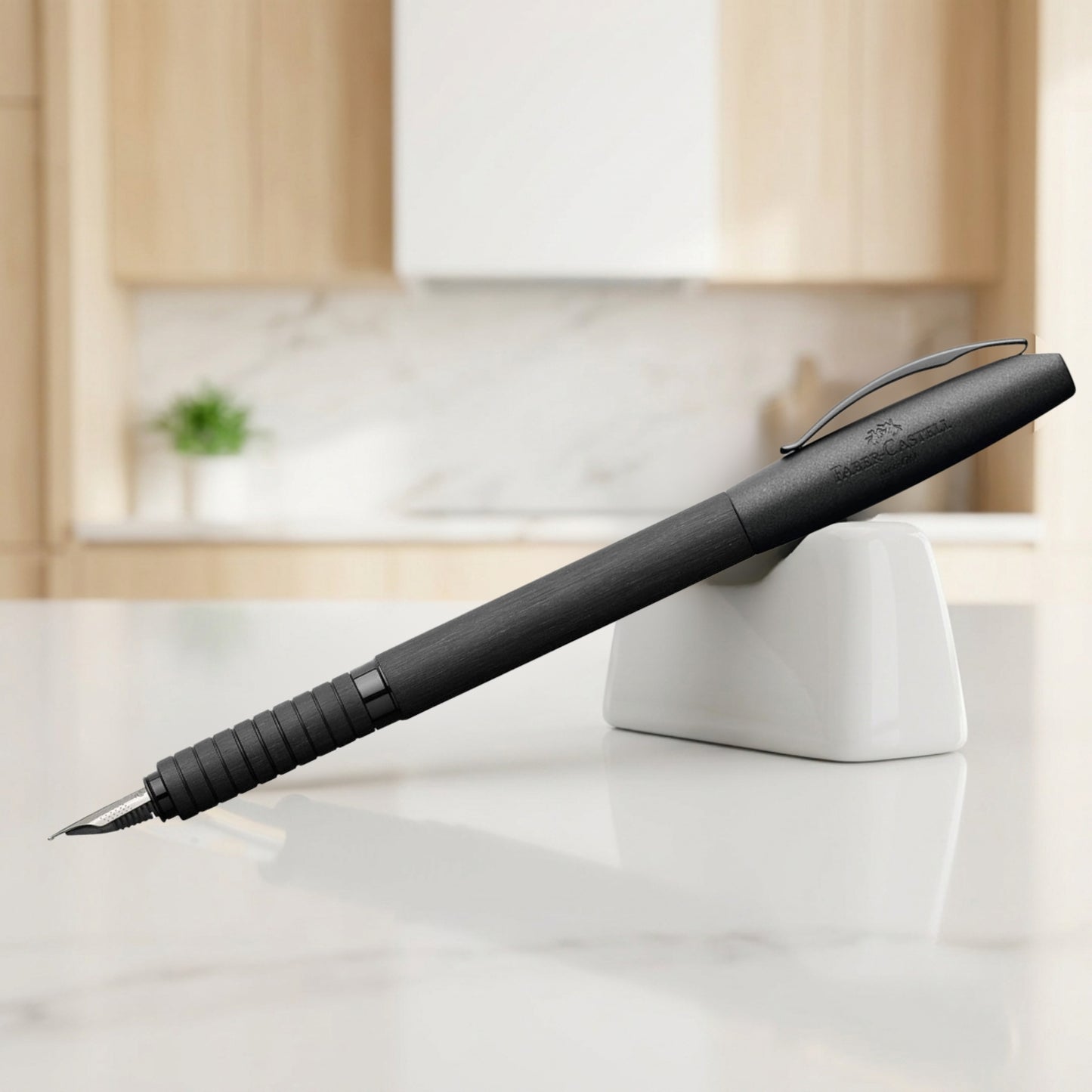 Faber-Castell Design Essentio Aluminium Black RT Fountain Pen