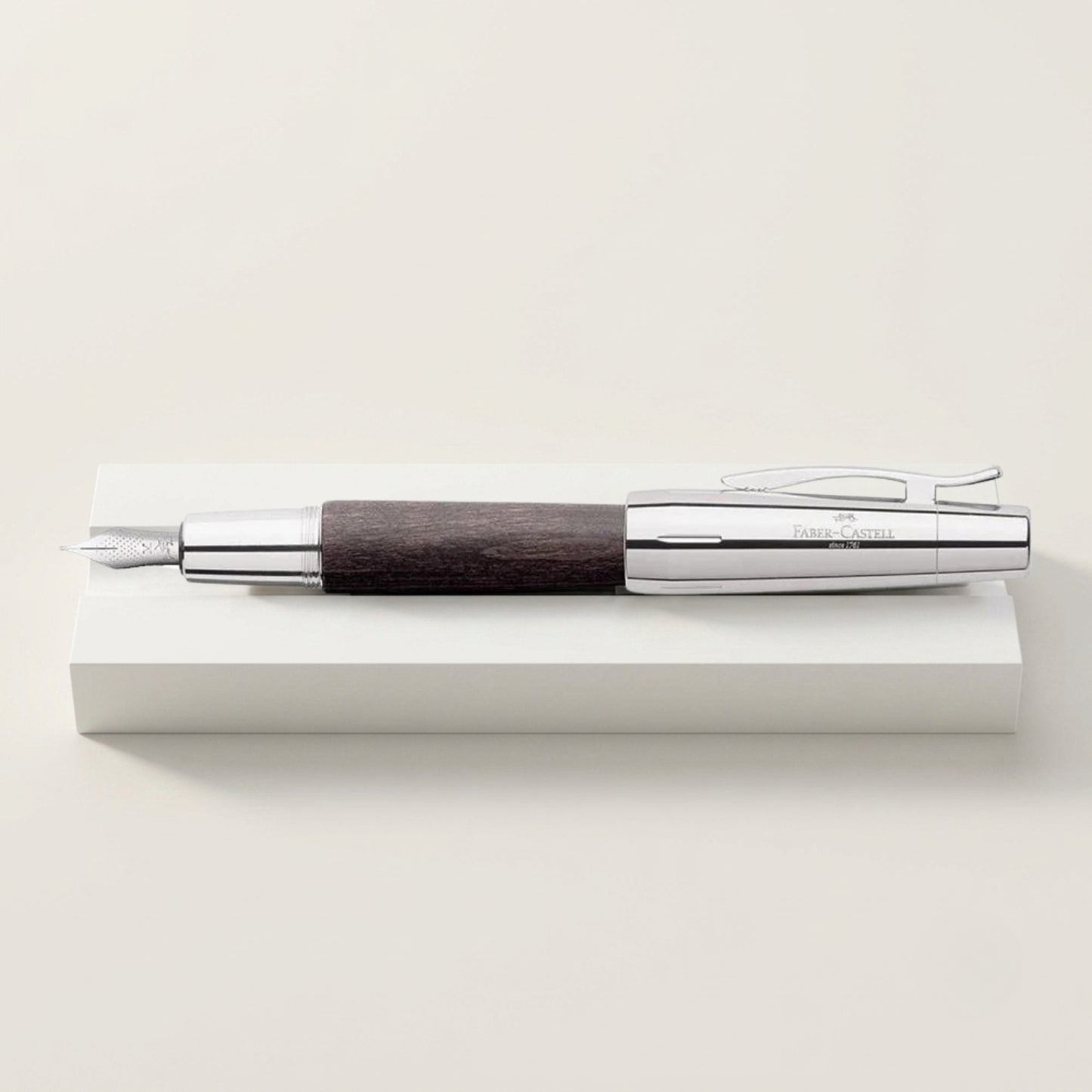 Faber-Castell Emotion Pearwood Black Fountain Pen