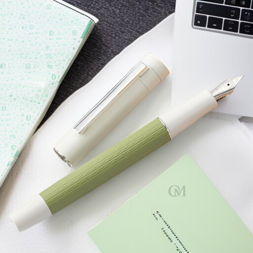 Hongdian 1862 Jasmine Green CT Fountain Pen