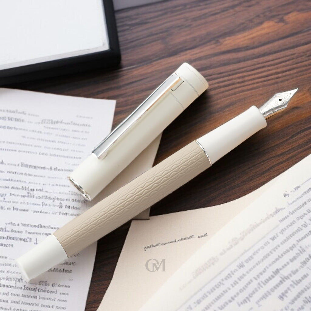 Hongdian 1862 Milk Tea CT Fountain Pen