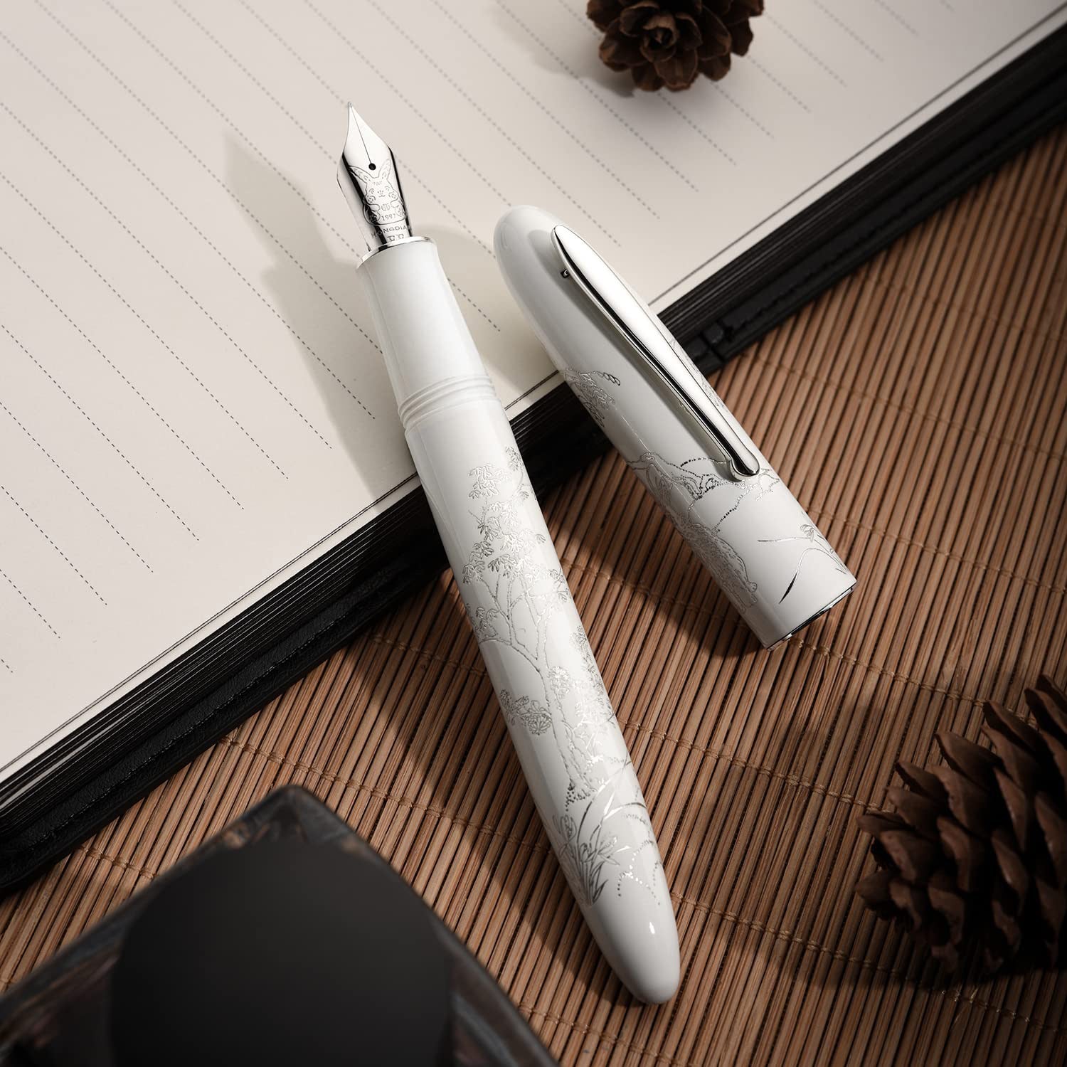 Hongdian N23 White CT Fountain Pen