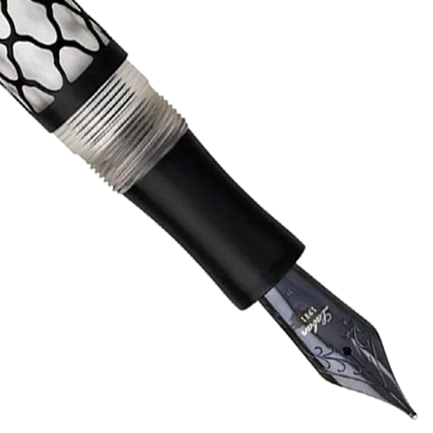 Laban Flora Black Fountain Pen