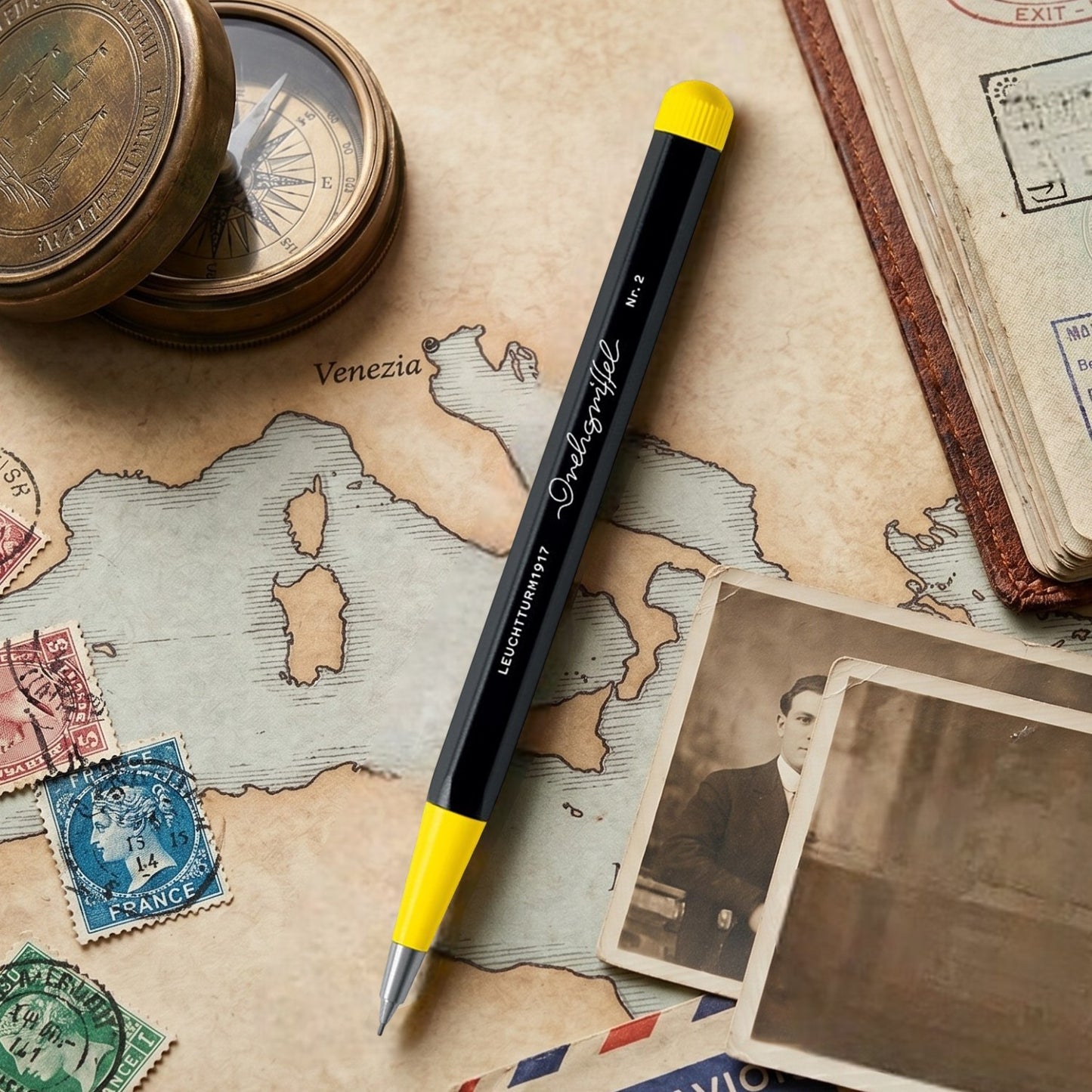 Leuchtturm1917 Drehgriffel Nr. 2 Bauhaus Black/Lemon Yellow Mechanical Pencil (0.7 MM) 371288 (Special Edition)