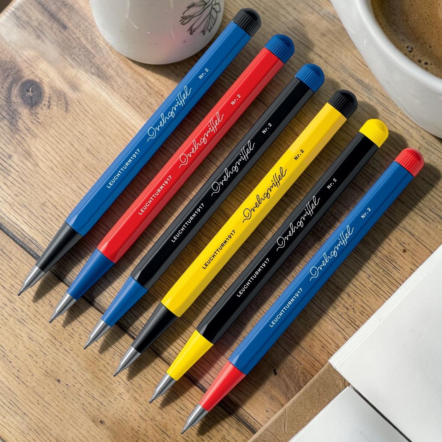 Leuchtturm1917 Drehgriffel Nr. 2 Bauhaus Royal Blue/Red Mechanical Pencil (0.7 MM) 371285 (Special Edition)