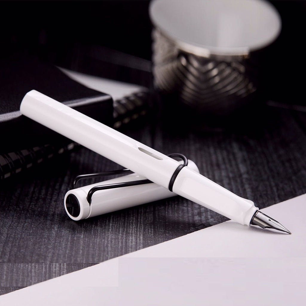 Lamy 019 Safari White/Black Fountain Pen (Special Edition)
