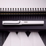Lamy 019 Safari White/Black Fountain Pen (Special Edition)