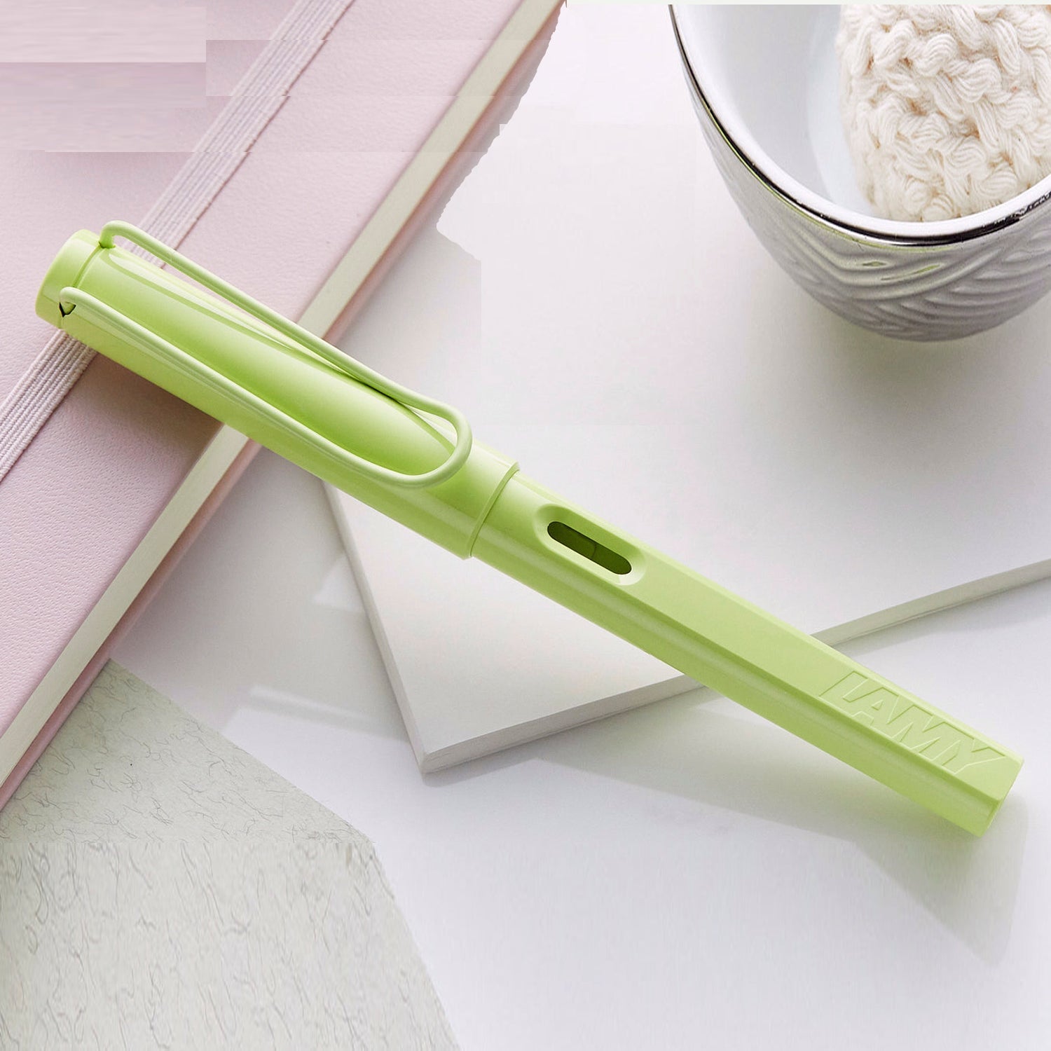 Lamy 0D0 Safari Spring Green Fountain Pen