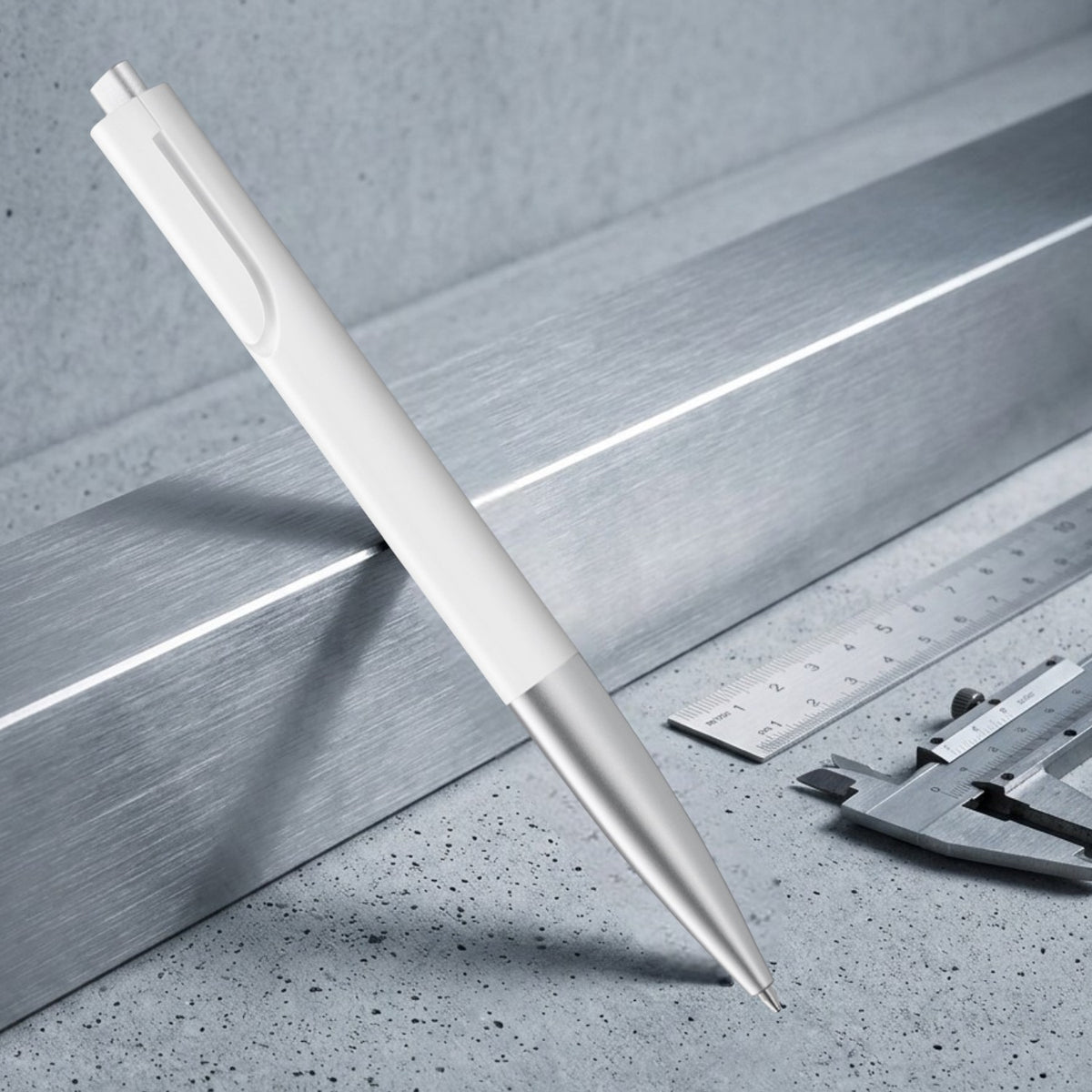 Lamy 283 Noto White/Silver Ballpoint Pen 4001008
