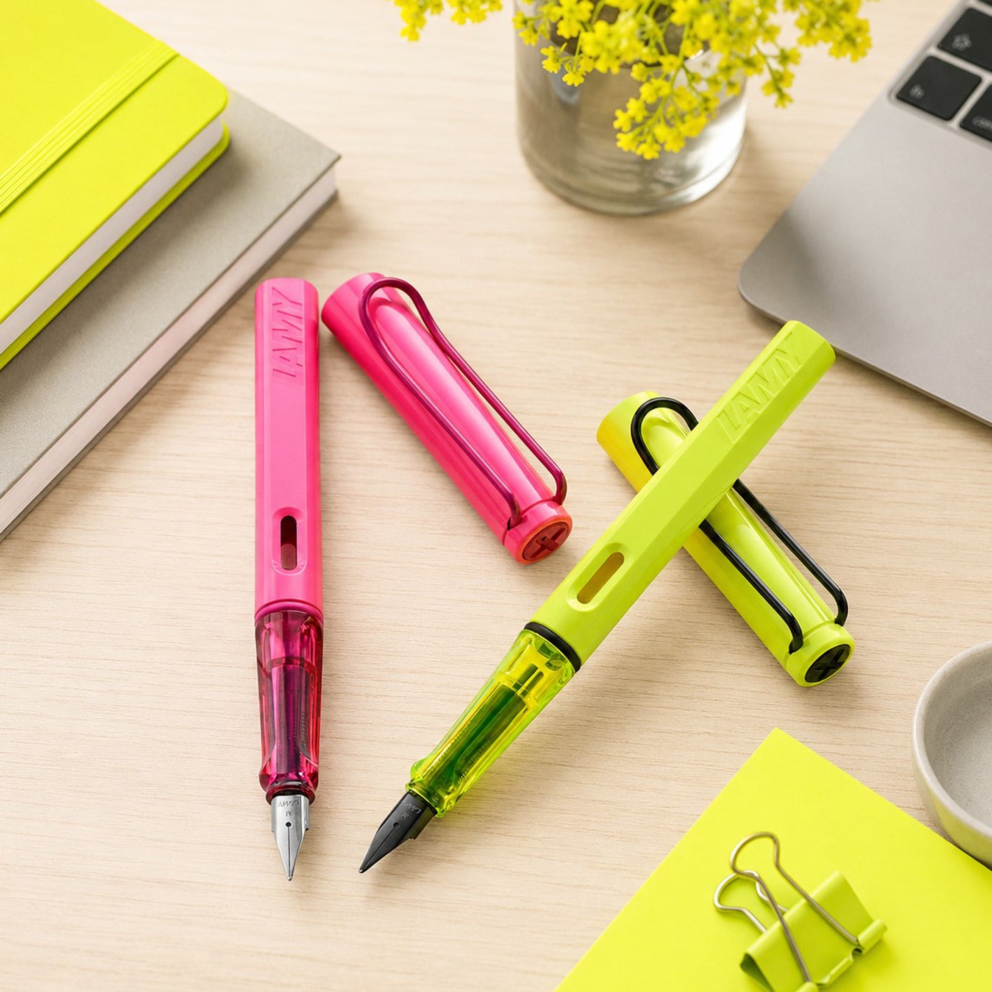 Lamy OC9 Safari Neon Pink PVD Fountain Pen (Special Edition)