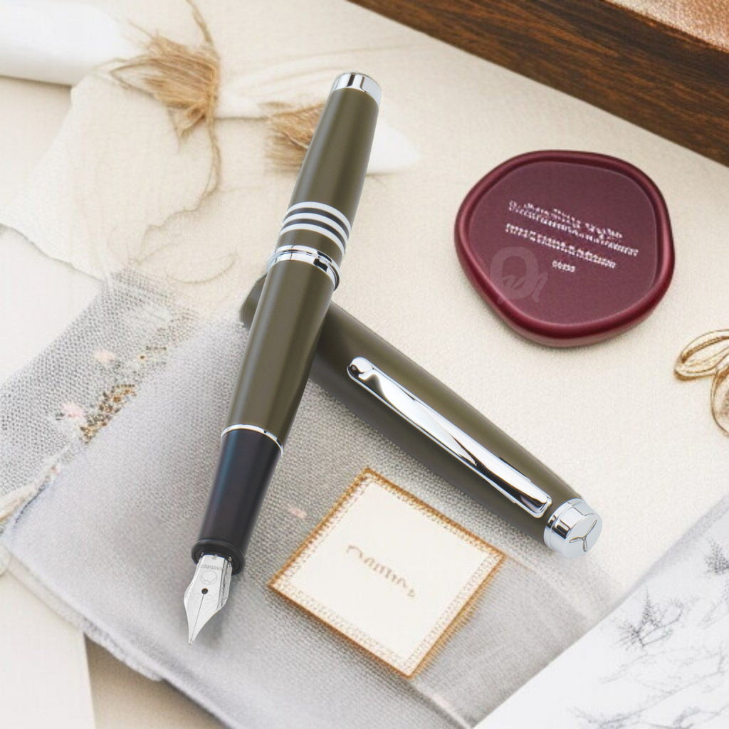 Monteverde Dakota Military Green CT Fountain Pen