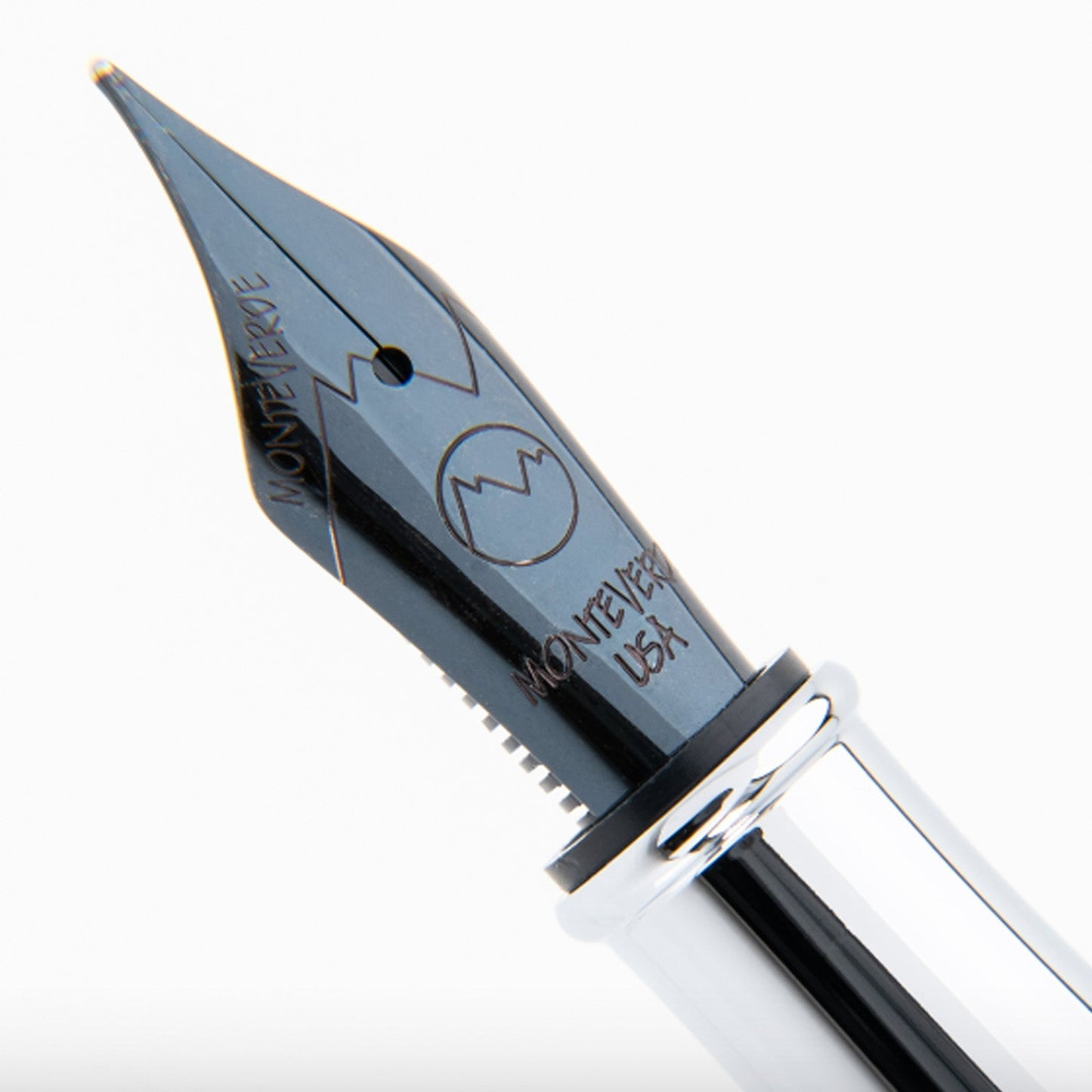 Monteverde Invincia Deluxe Black CT Fountain Pen