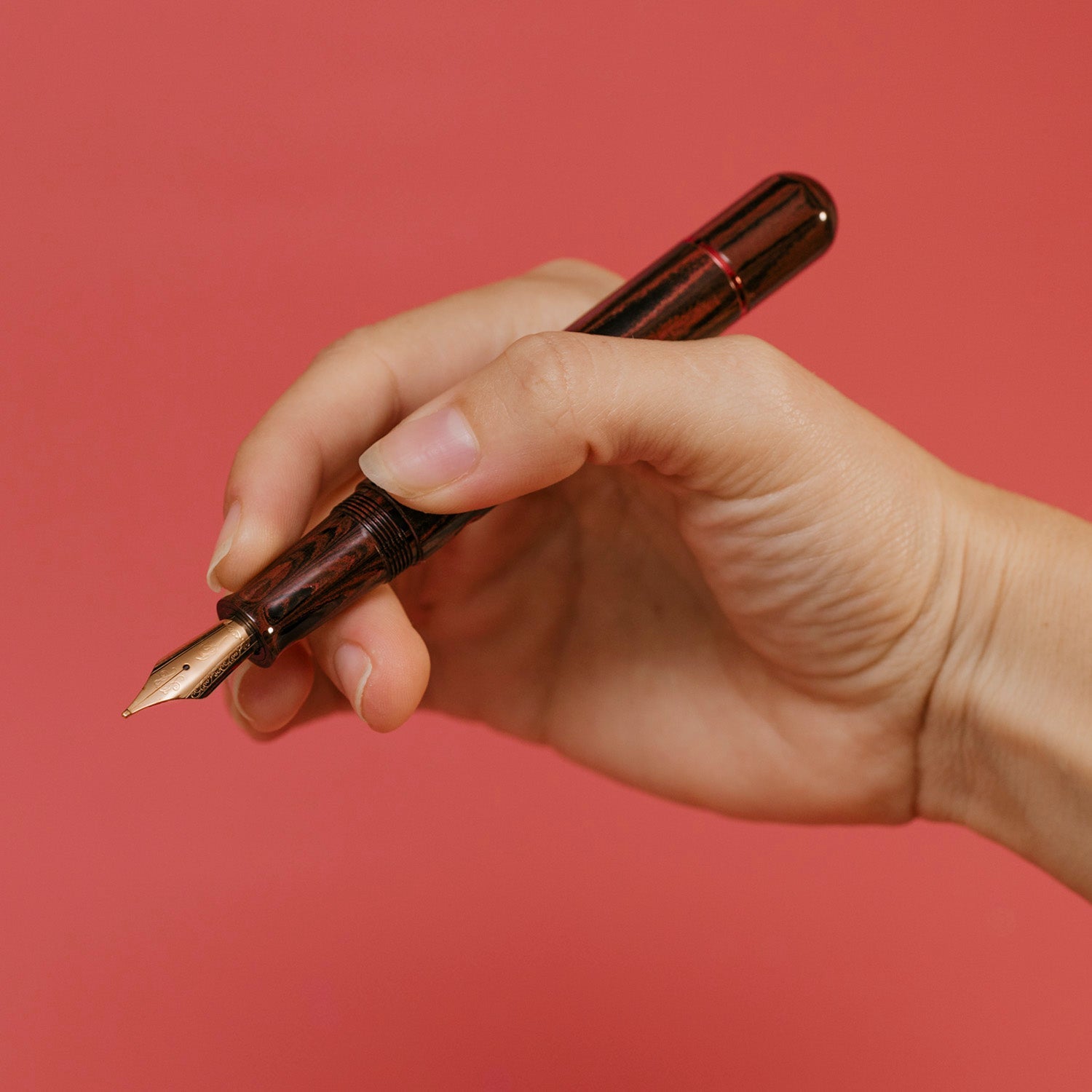 Nahvalur Nautilus Ruby Koi Fountain Pen (Limited Edition)