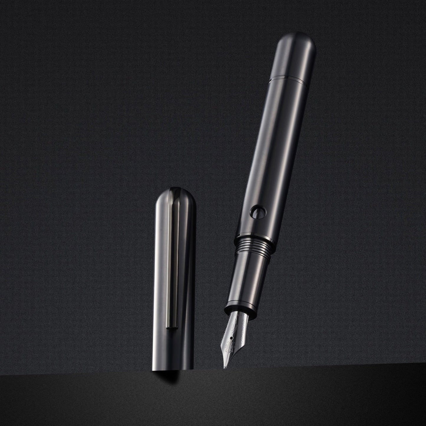 Nahvalur Nautilus Ti Black Fountain Pen