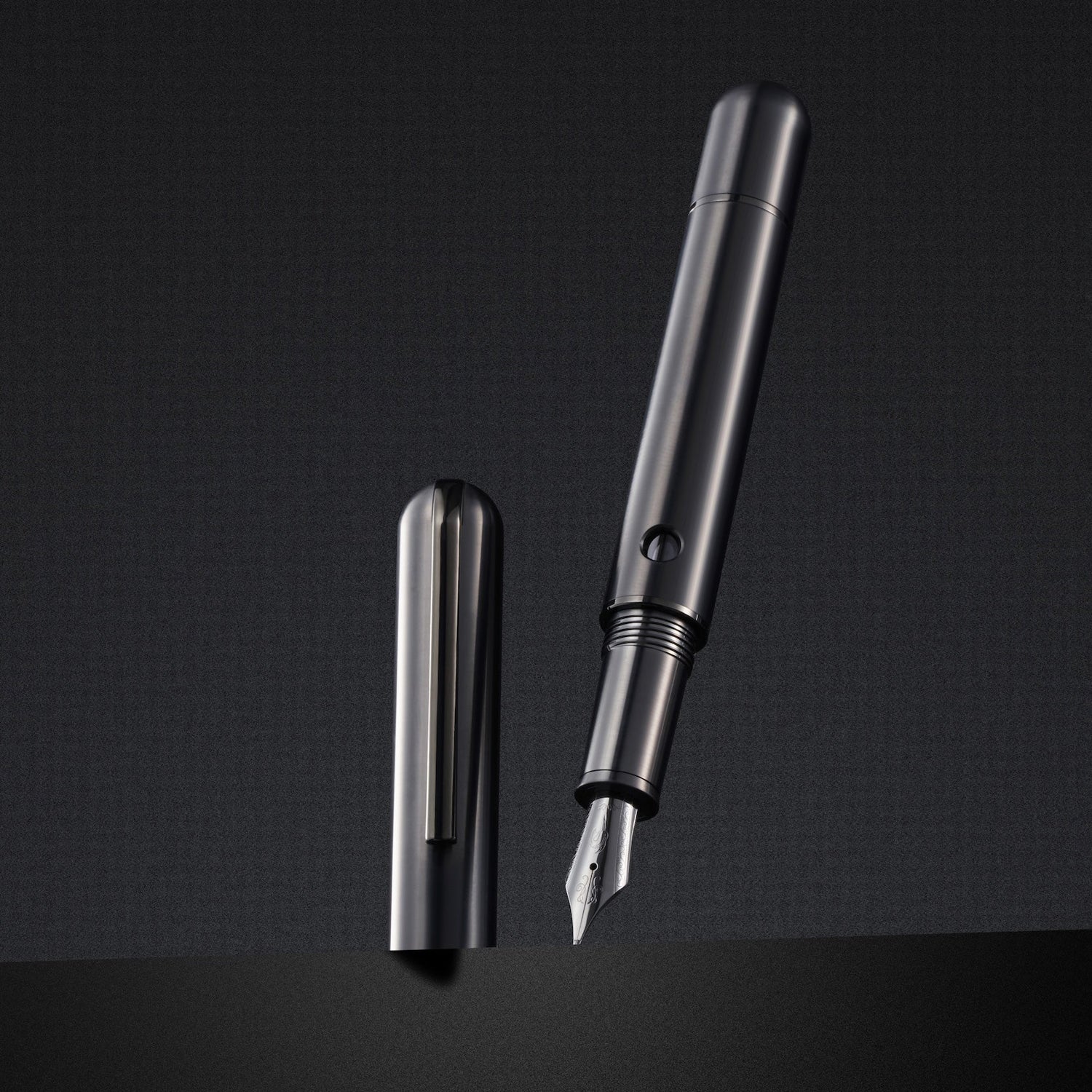 Nahvalur Nautilus Ti Black Fountain Pen