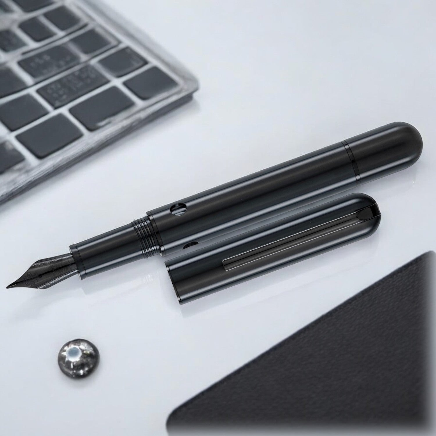 Nahvalur Nautilus Ti Black Fountain Pen