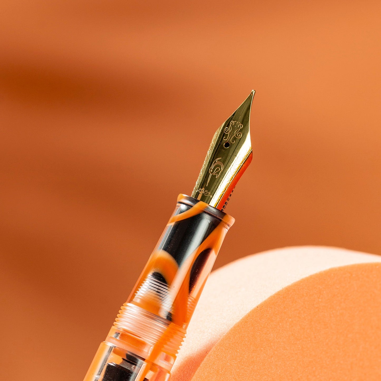 Nahvalur Original Plus Garibaldi Orange GT Fountain Pen