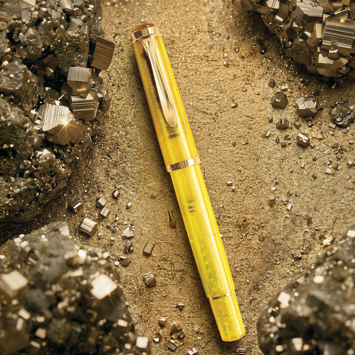 Pelikan Classic M200 Pyrite Fountain Pen (Special Edition)