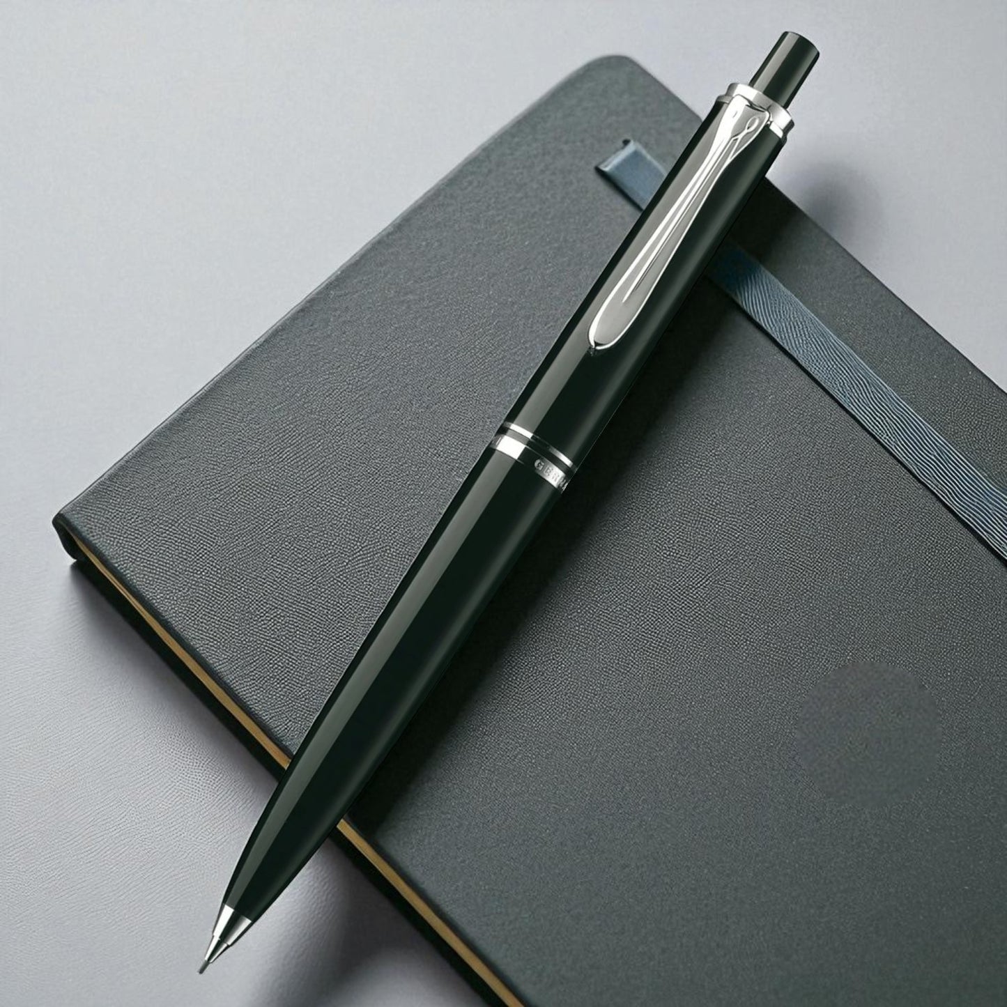 Pelikan Souveran D405 Black Mechanical Pencil (0.7 MM) 926287